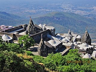 Girnar_Jain_temples